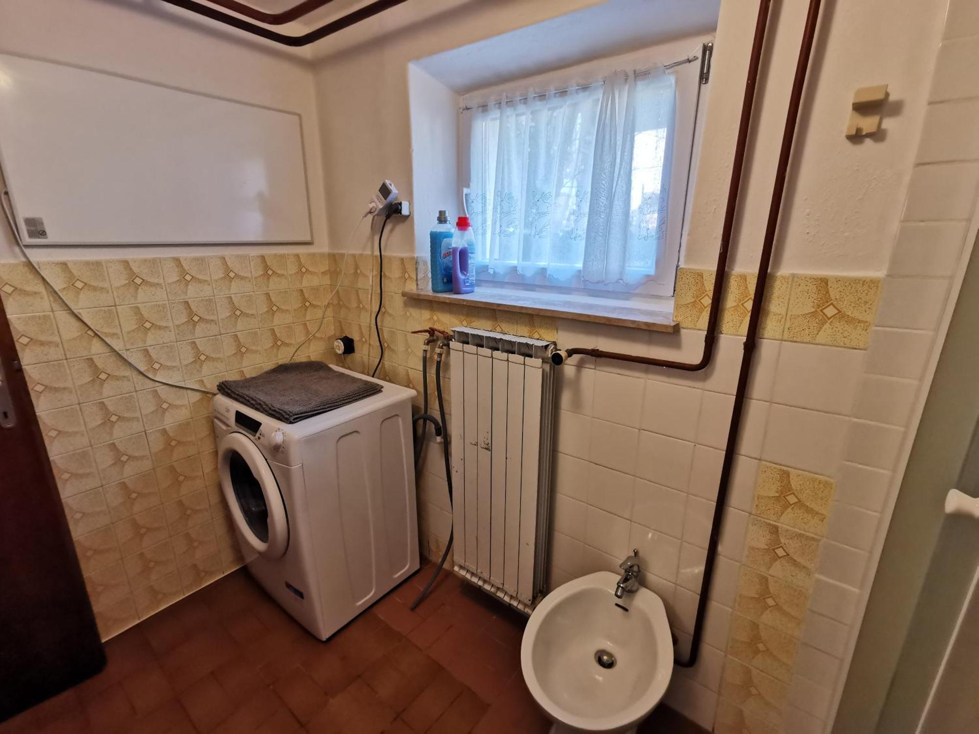 Na Kopitarjevi 2*